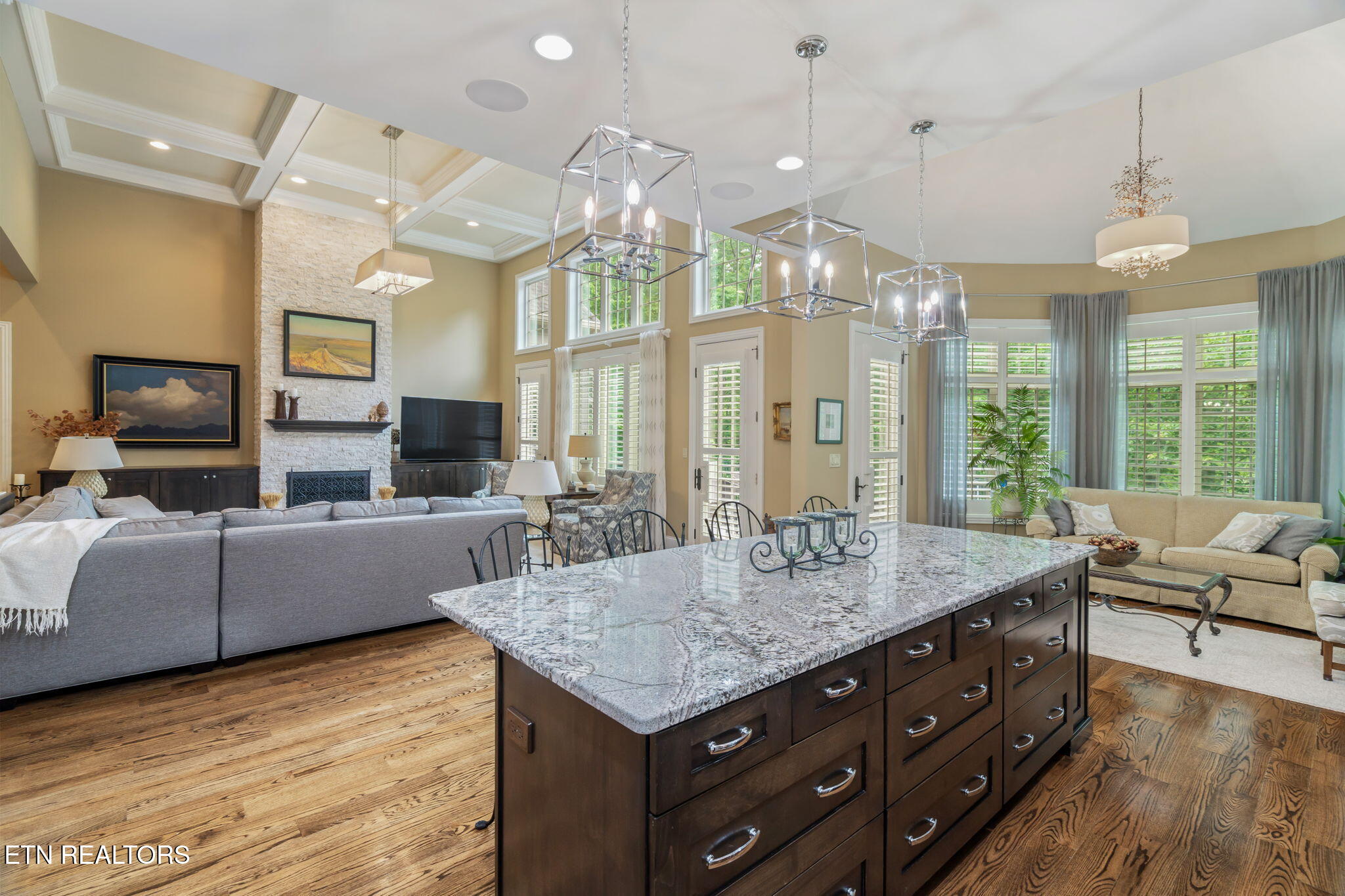 111 Winchester Circle Oak Ridge, TN 37830 - Photo 27 of 60 32-web-or-mls-111 Winchester Circle-33