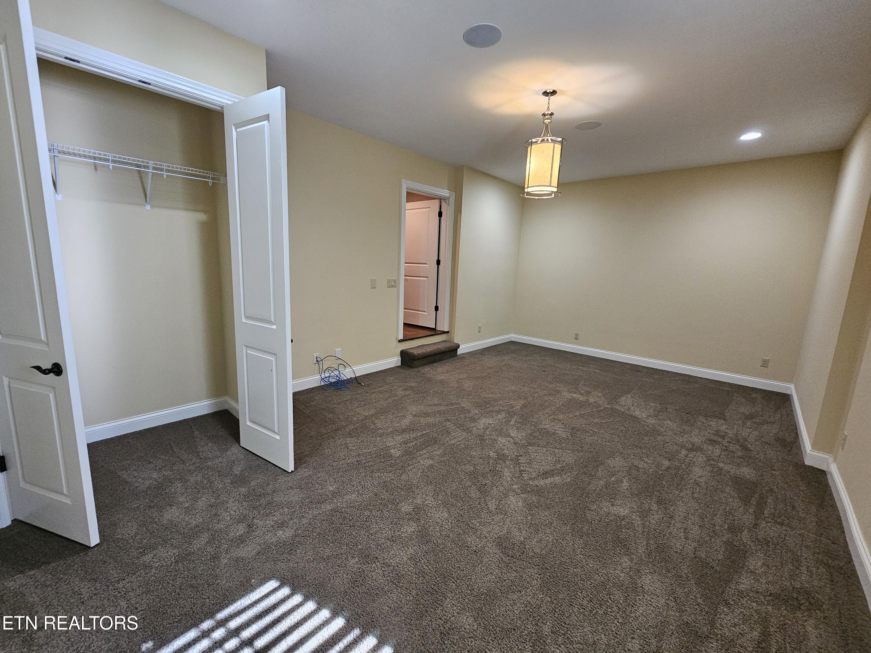111 Winchester Circle Oak Ridge, TN 37830 - Photo 43 of 60 20251015_133853