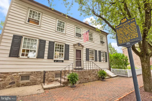 $5,800 | 111 South State Street, Newtown, PA 18940