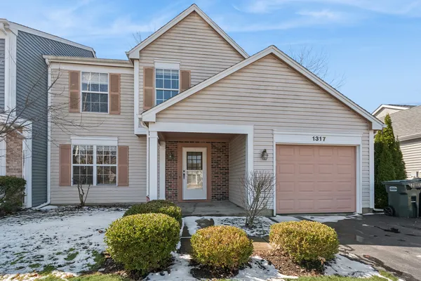 $2,850 | 1317 Spalding Drive, Mundelein, IL 60060