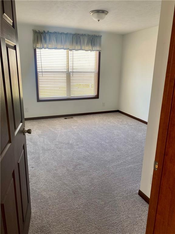 12801 Henman Road St. Joseph, MO 64504 - Photo 10 of 27