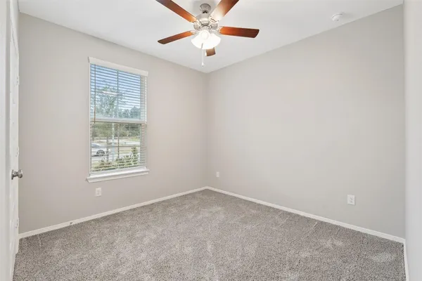 $1,950 | 25605 Microstar Way, Montgomery, TX 77316