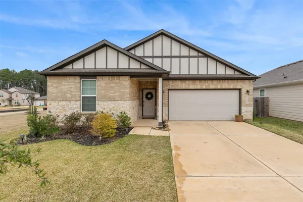 $1,950 | 25605 Microstar Way, Montgomery, TX 77316