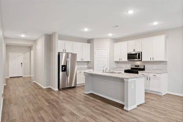 $1,950 | 25605 Microstar Way, Montgomery, TX 77316