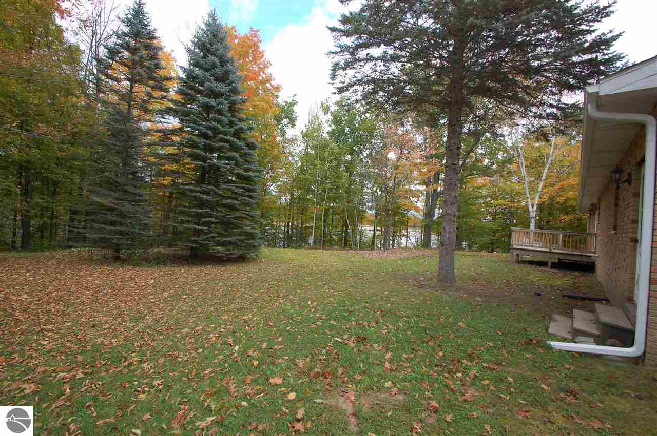 5266 Rau Road West Branch, MI 48661 - Photo 29 of 33 1791140-28.JPG