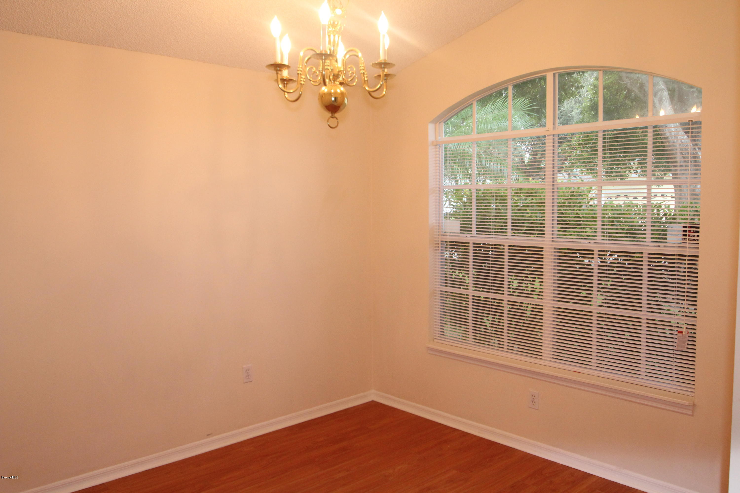 199 Twin Lakes Road Melbourne, FL 32901 - Photo 5 of 15 IMG_1266