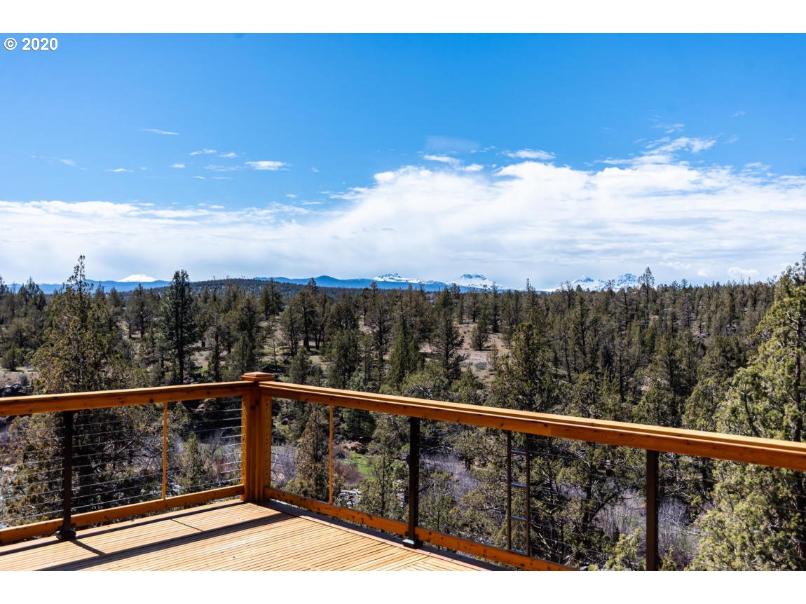 65045 Hopper Road Bend, OR 97703 - Photo 6 of 19