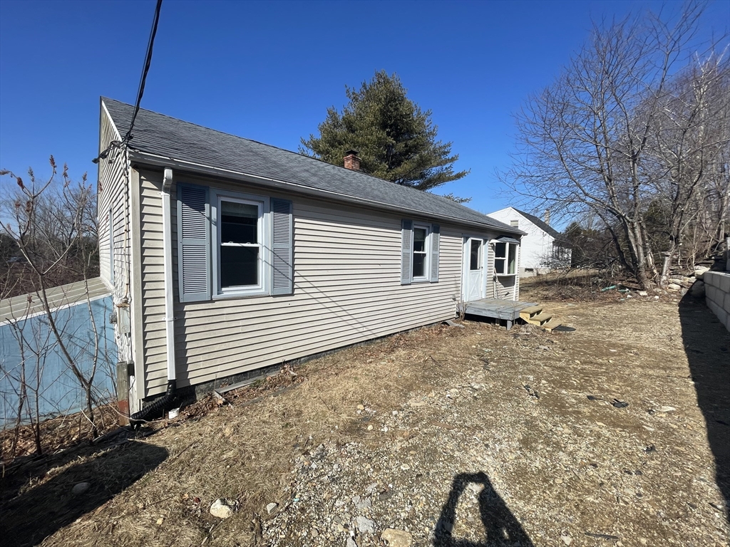35 Ellis Road Southbridge, MA 01550 - Photo 1 of 29 a backyard of a house