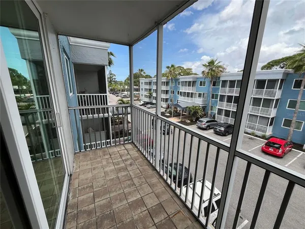 $1,550 | 2760 Coconut Bay Lane, Unit 237, Sarasota, FL 34237