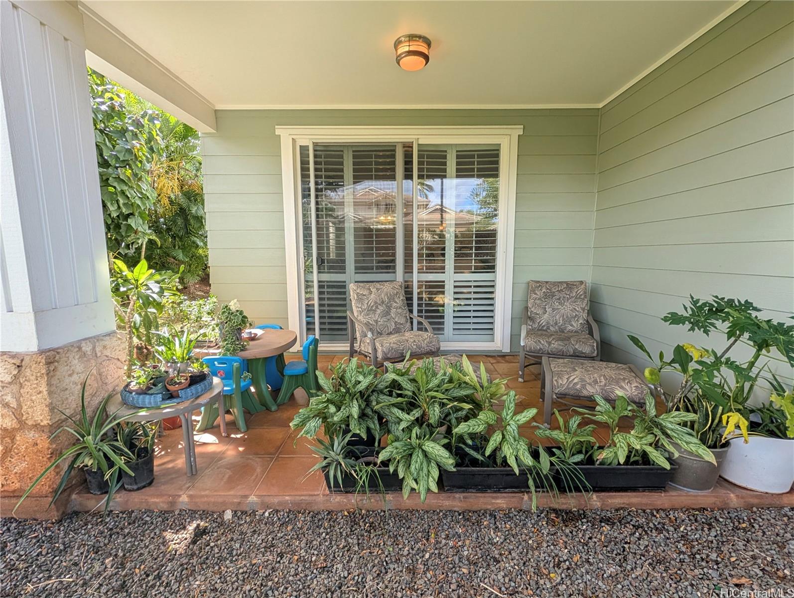 92-1057 Koio Drive, Unit F Kapolei, HI 96707 - Photo 14 of 18 Lanai