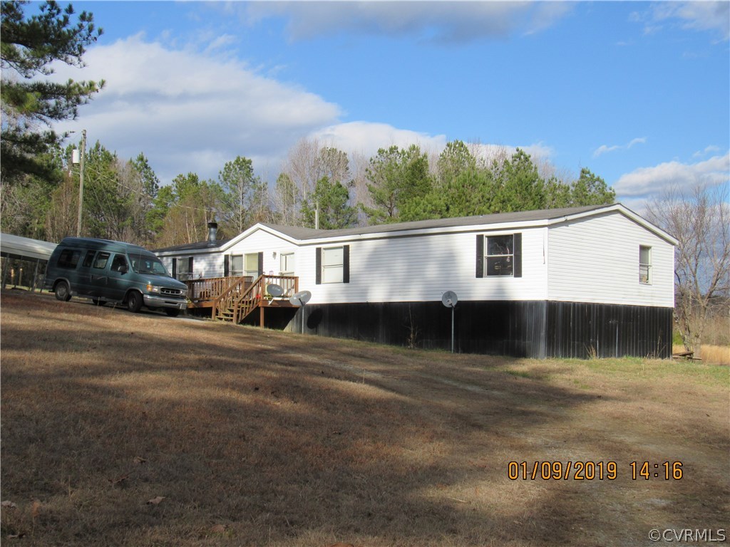 702 Chapel Road Kenbridge, VA 23944 - Photo 2 of 26