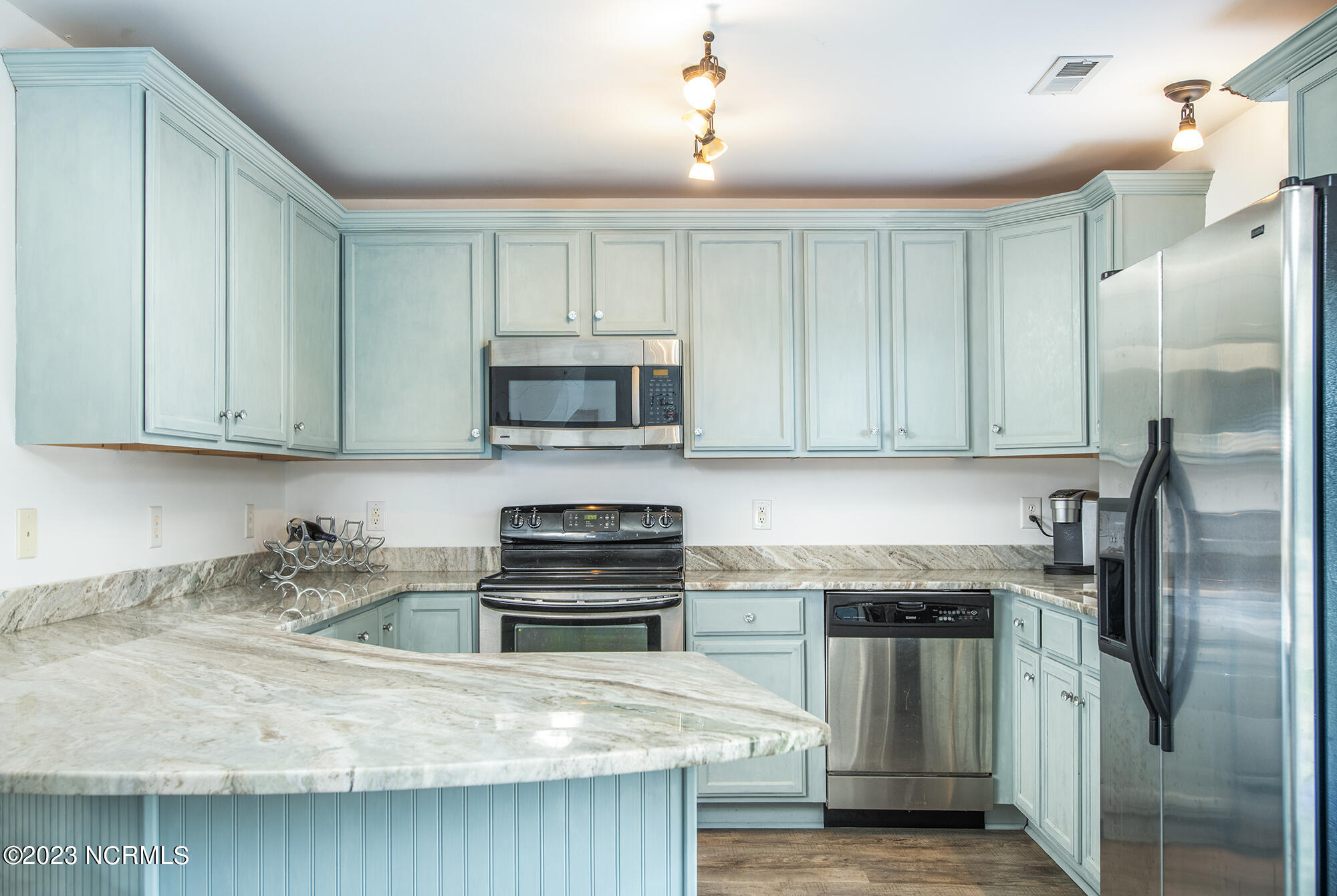 207 Rutledge Avenue Beaufort, NC 28516 - Photo 9 of 31 _DBR2083