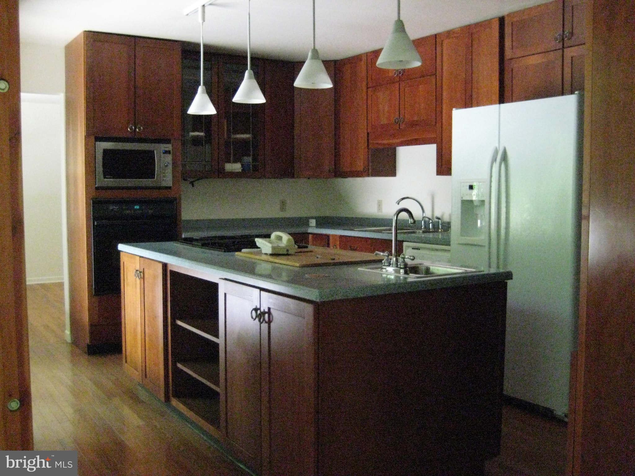 2019 Daffodil Road Port Republic, MD 20676 - Photo 9 of 28 Kitchen 2