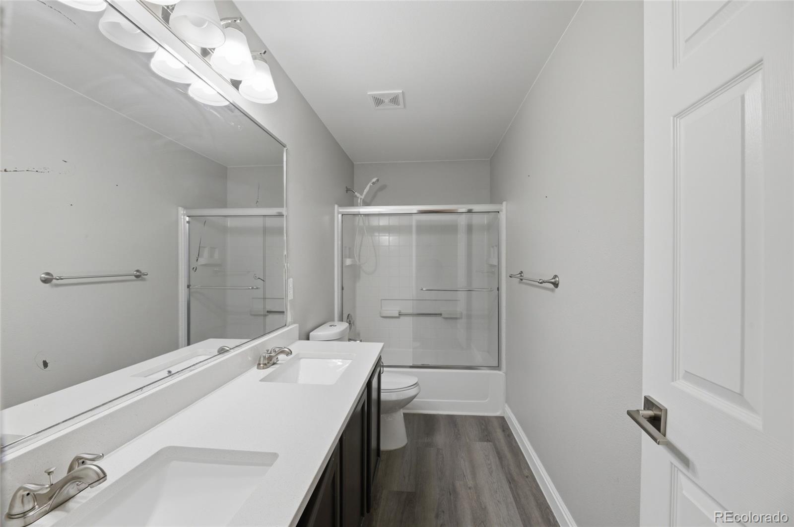 4839 Liverpool Street Denver, CO 80249 - Photo 11 of 25