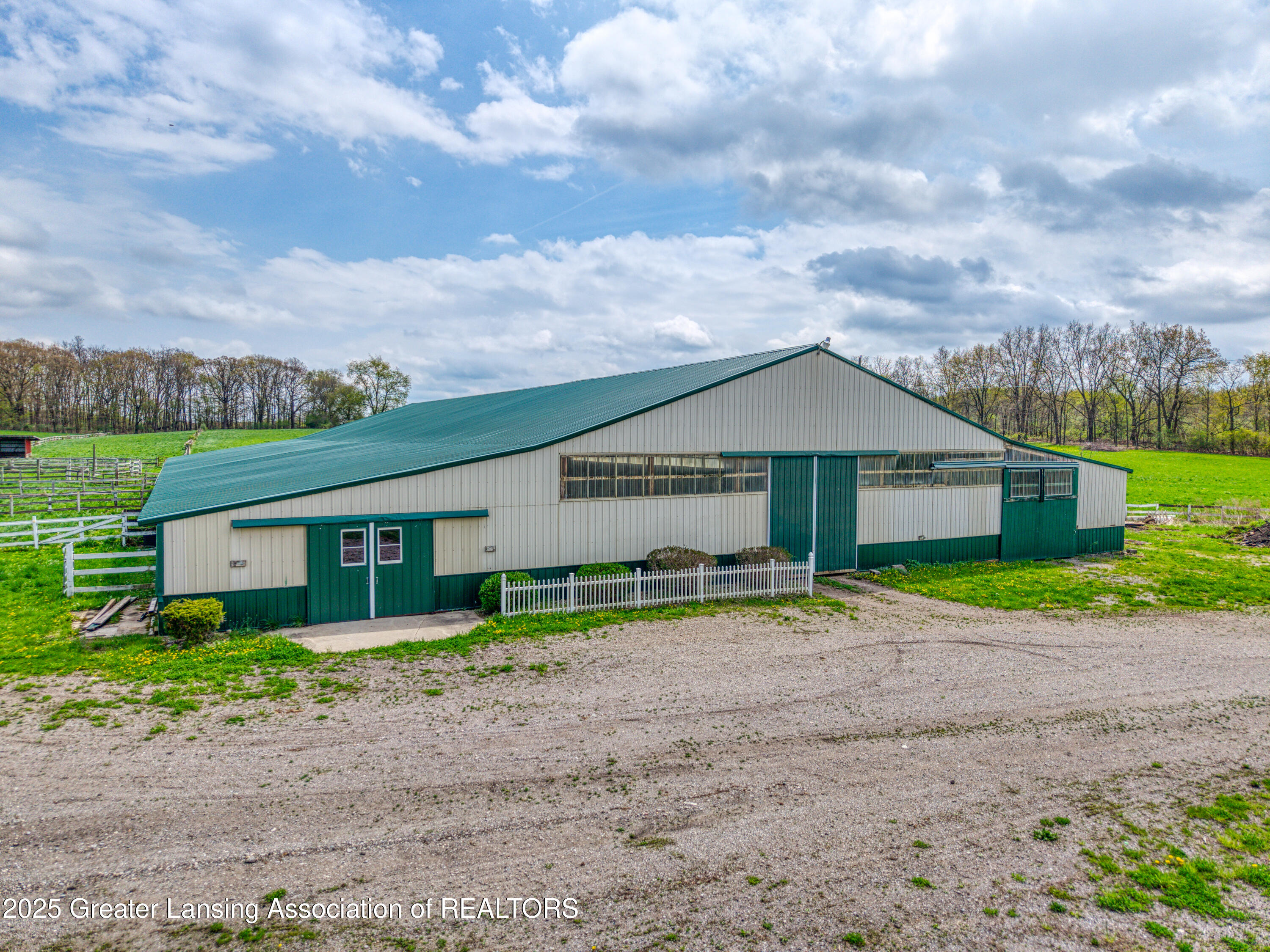 2820 North Lima Center Road Dexter, MI 48130 - Photo 4 of 68 BARN