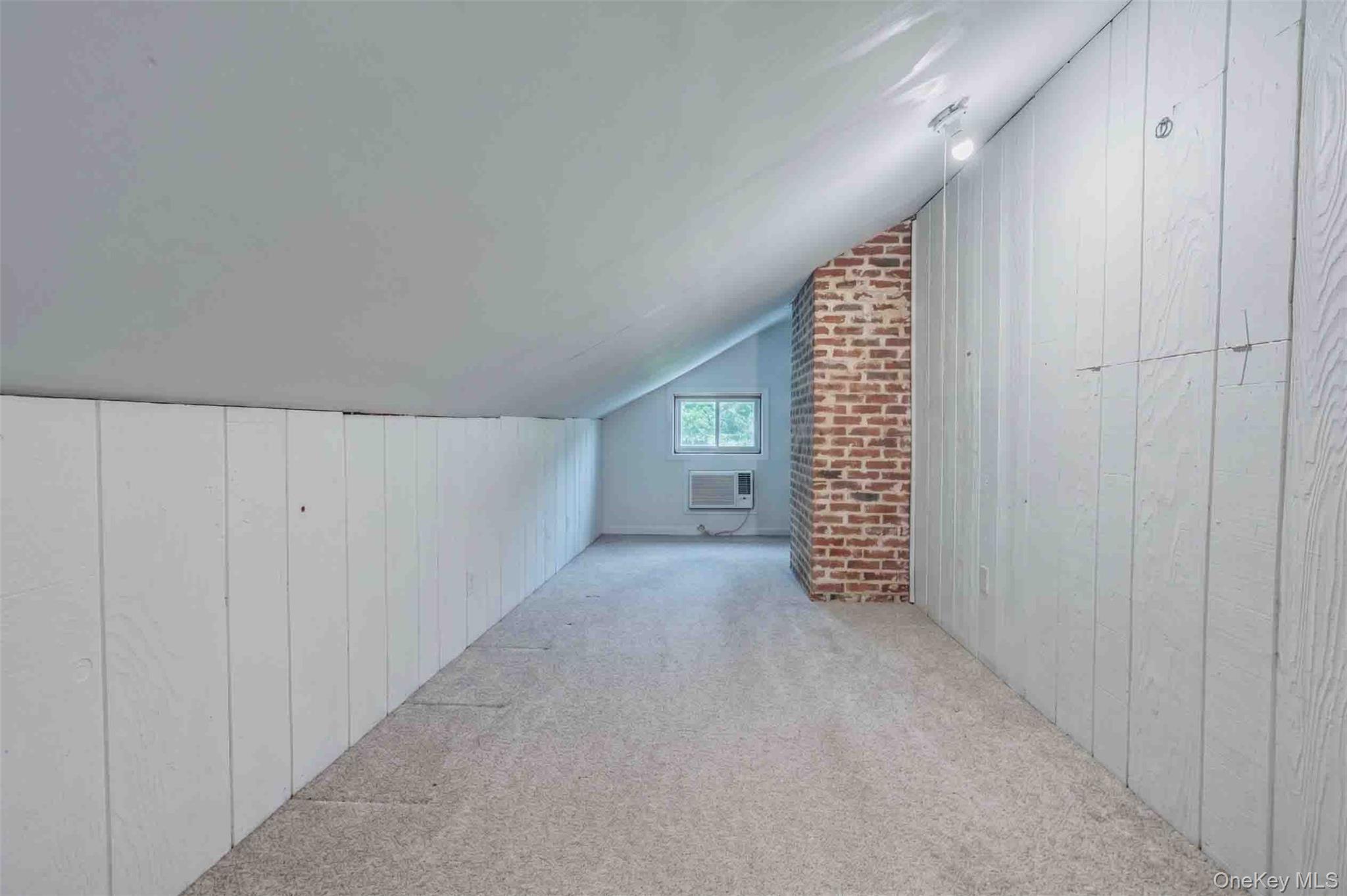 169 Turkey Lane Cold Spring Harbor, NY 11724 - Photo 24 of 32