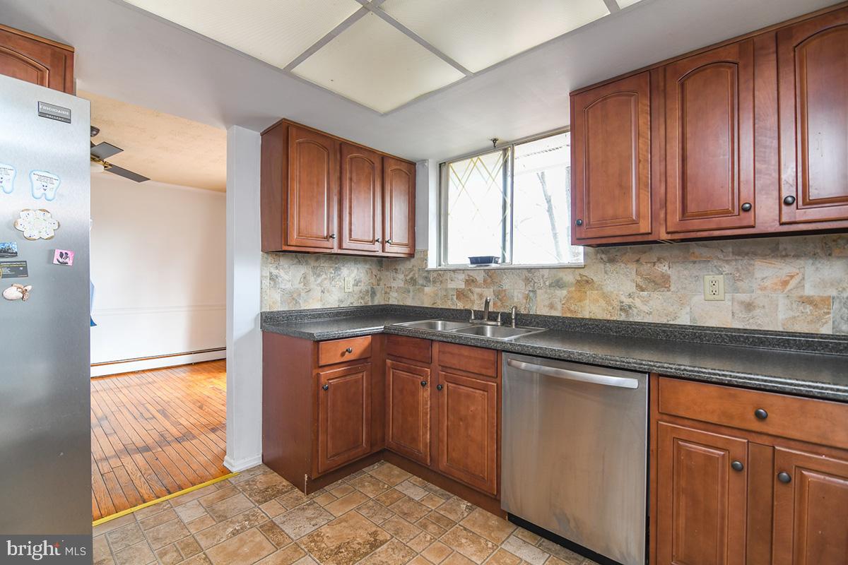 461 Crystal Cave Road Kutztown, PA 19530 - Photo 9 of 41 Gallery Image 9