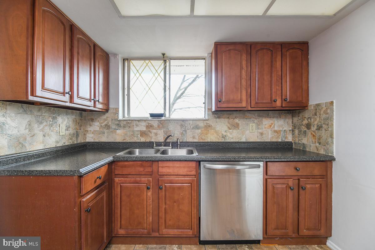 461 Crystal Cave Road Kutztown, PA 19530 - Photo 10 of 41 Gallery Image 10