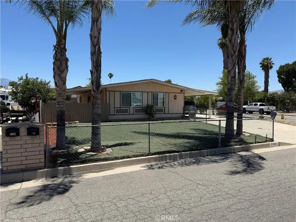$335,000 | 588 North Gilbert Street, Hemet, CA 92543