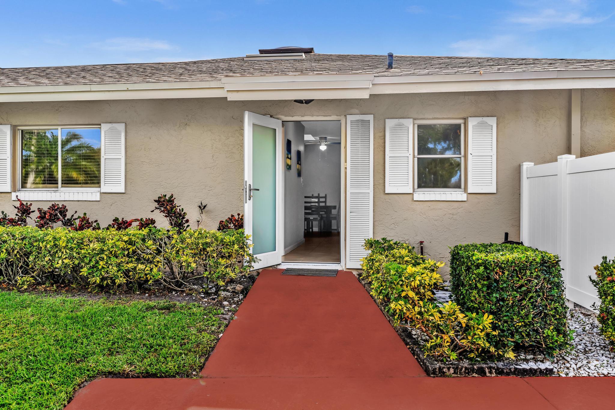 8736 Tyrone Terrace, Unit D Boca Raton, FL 33496 - Photo 3 of 24 FPP00601