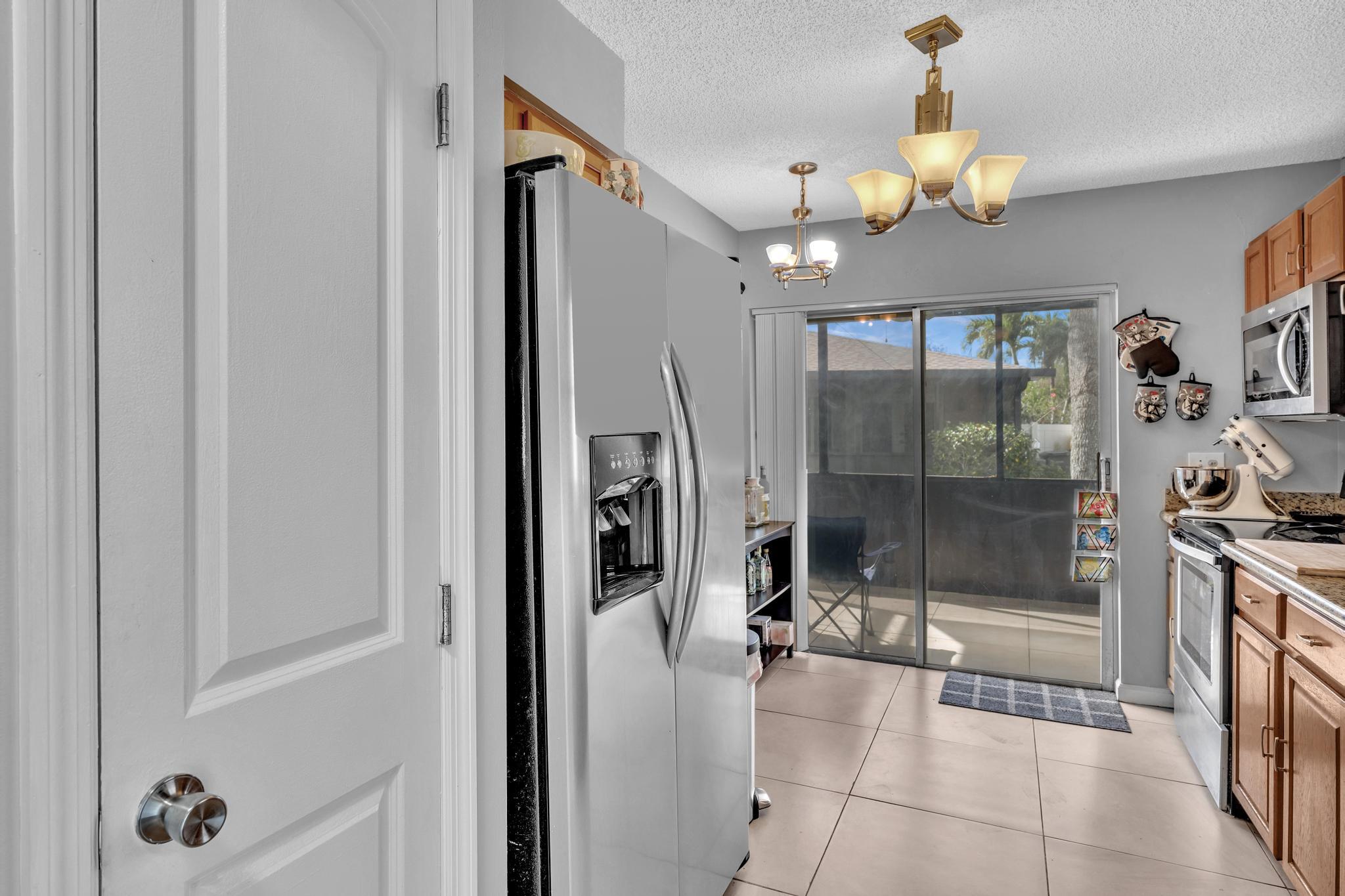 8736 Tyrone Terrace, Unit D Boca Raton, FL 33496 - Photo 4 of 24 FPP00626