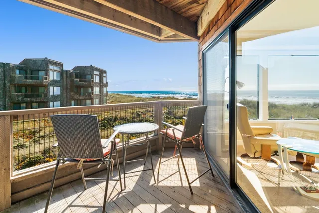 $1,175,000 | 101 Shell Road, Unit 255, Watsonville, CA 95076