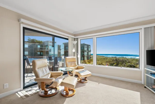 $1,175,000 | 101 Shell Road, Unit 255, Watsonville, CA 95076