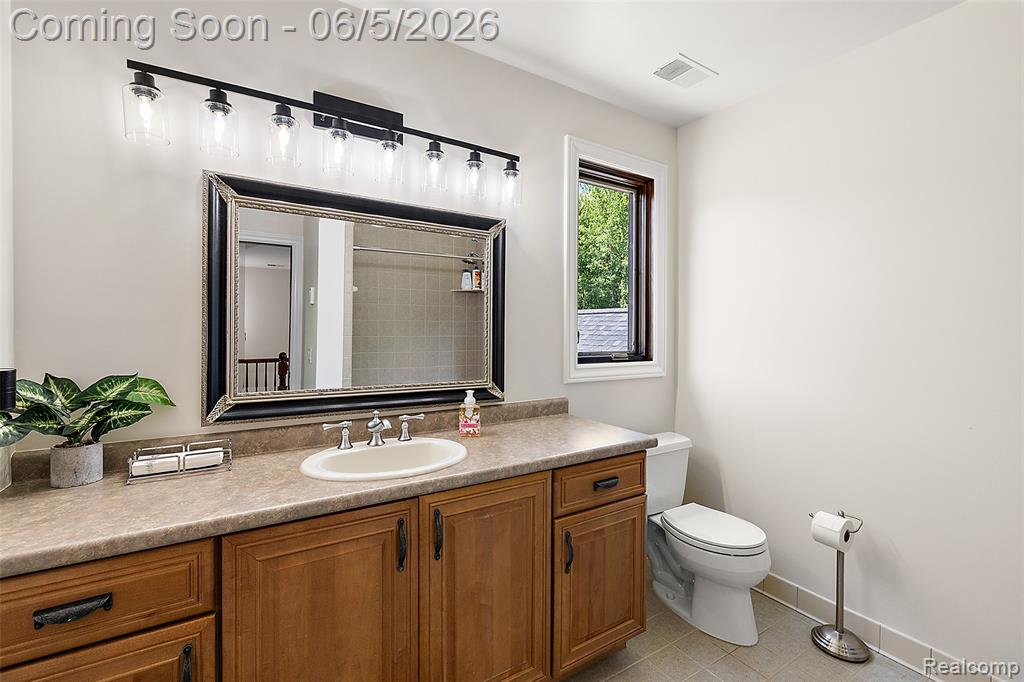 62502 Wayfaring Road Ray, MI 48096 - Photo 81 of 93