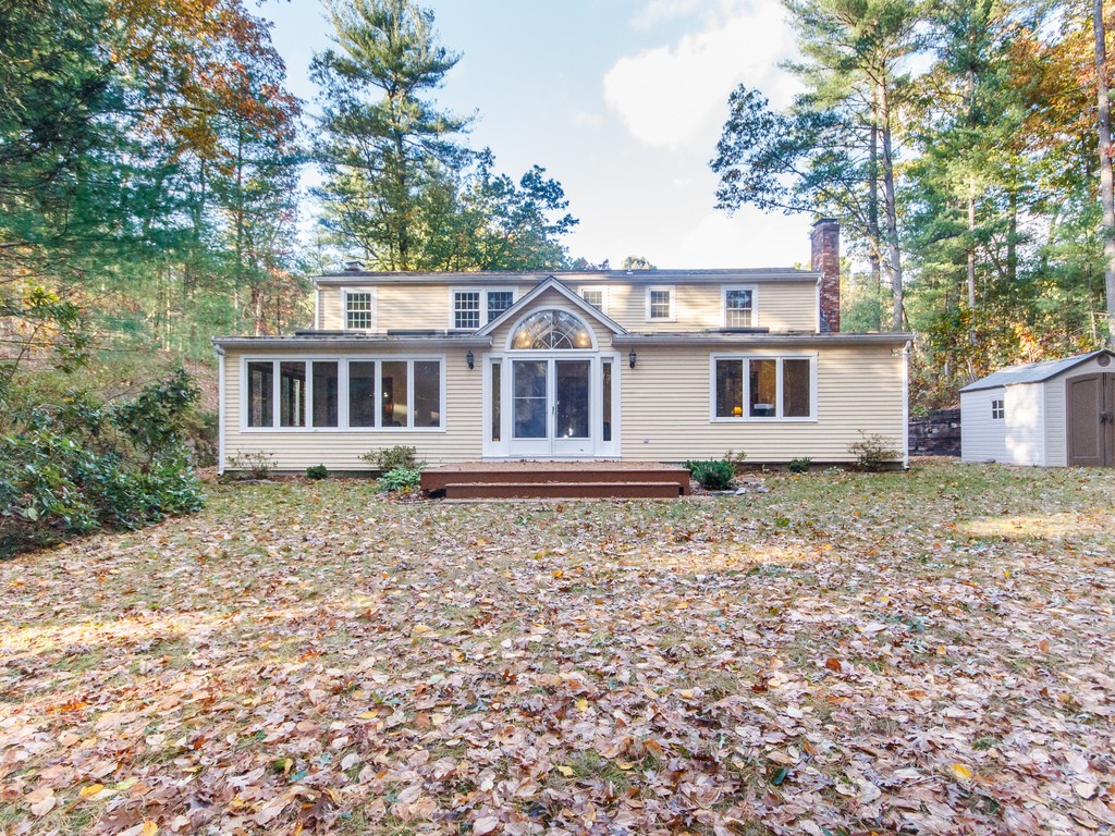 277 Border Road Concord, MA 01742 - Photo 26 of 28 Gallery Image 26