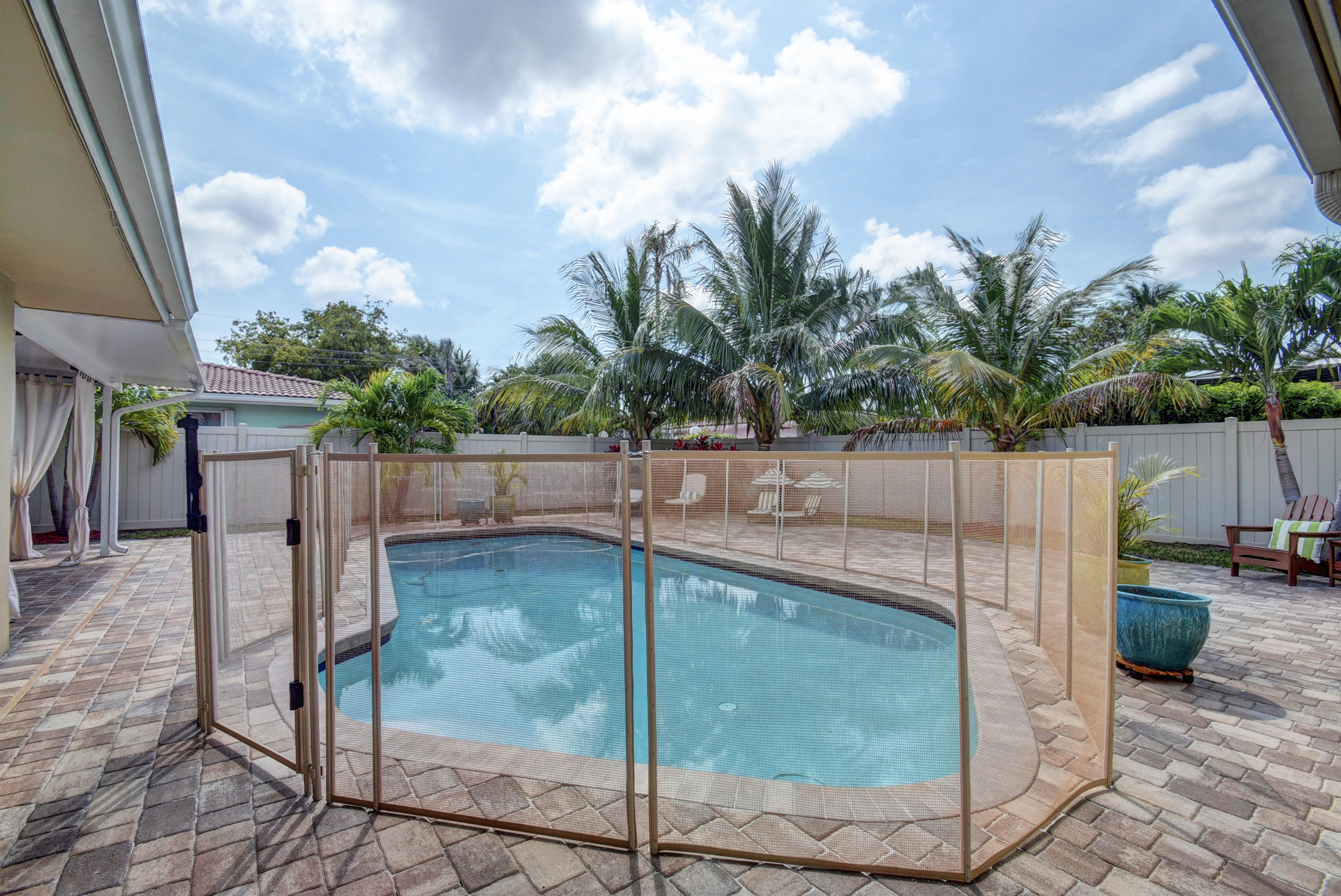 1380 Southwest 5th Street Boca Raton, FL 33486 - Photo 30 of 33 Gorgeous pavers