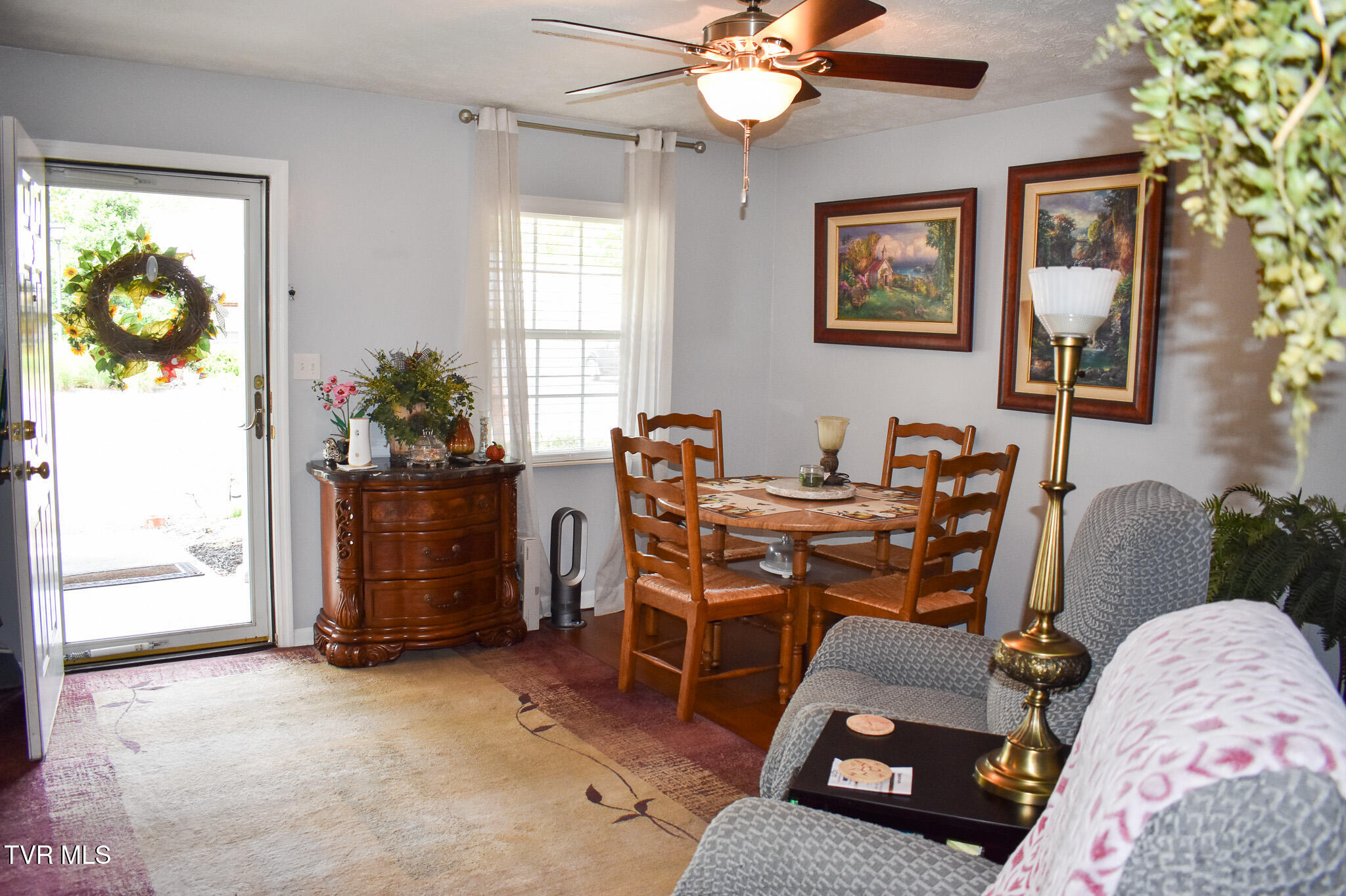 510 Colonial Road, Unit 3 Rogersville, TN 37857 - Photo 5 of 20 DSC_0507