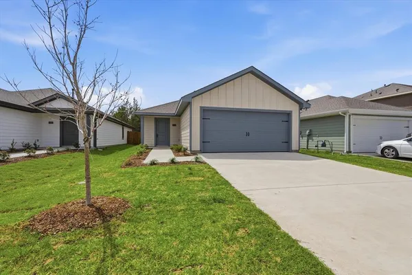 $1,725 | 1417 Brook Lane, Caddo Mills, TX 75135