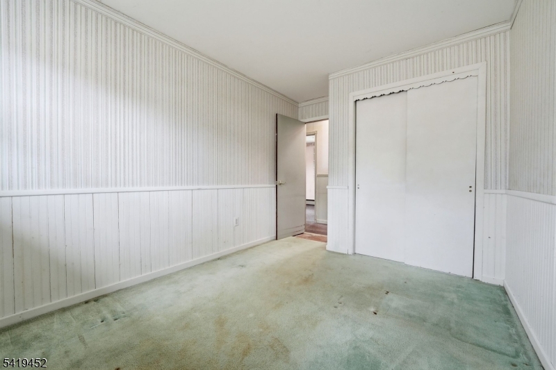 808 Charles Road Phillipsburg, NJ 08865 - Photo 20 of 33 a view of an empty room