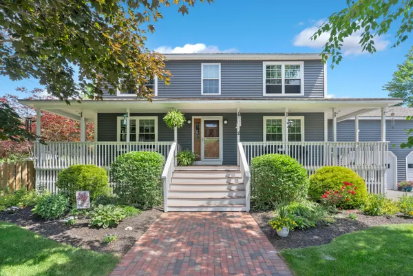 $849,900 | 2 Mothers Way, Kennebunk, ME 04043