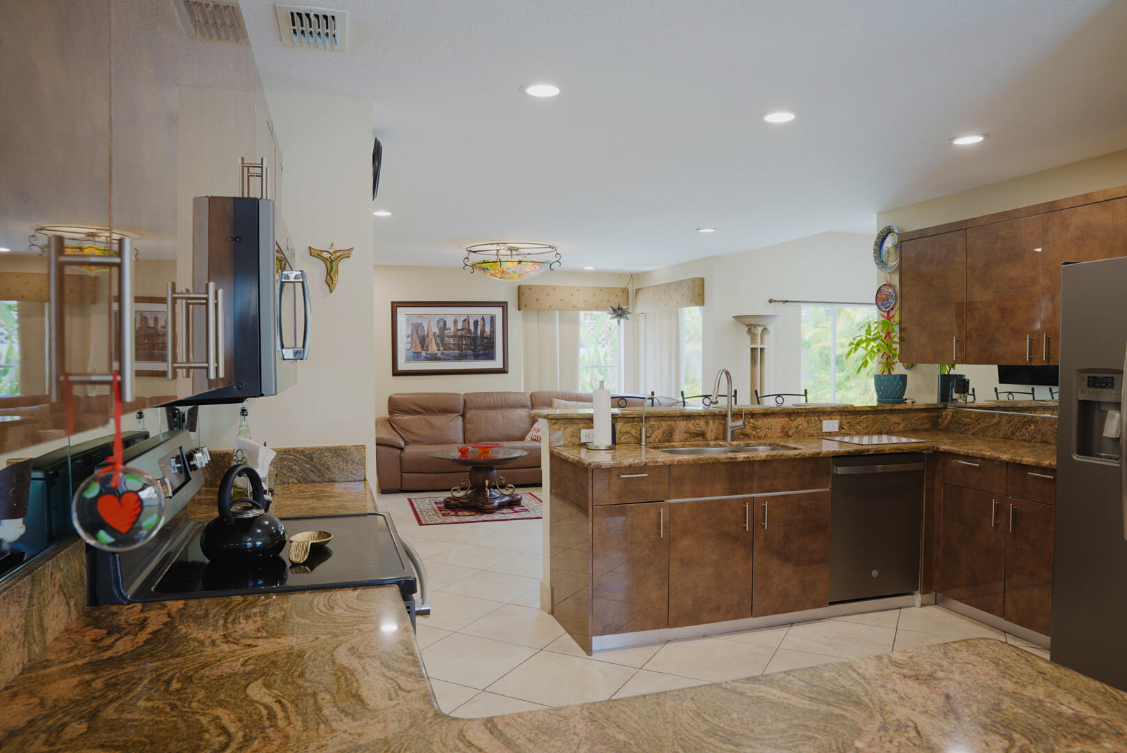 10645 Wheelhouse Circle Boca Raton, FL 33428 - Photo 4 of 27 IMG_4652