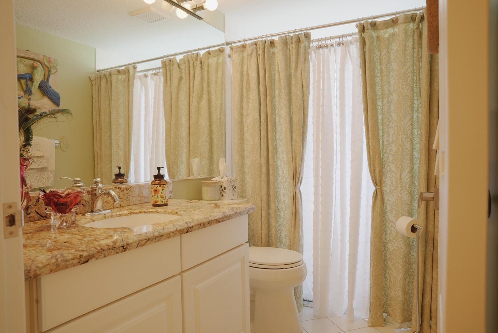 10645 Wheelhouse Circle Boca Raton, FL 33428 - Photo 8 of 27 IMG_4561