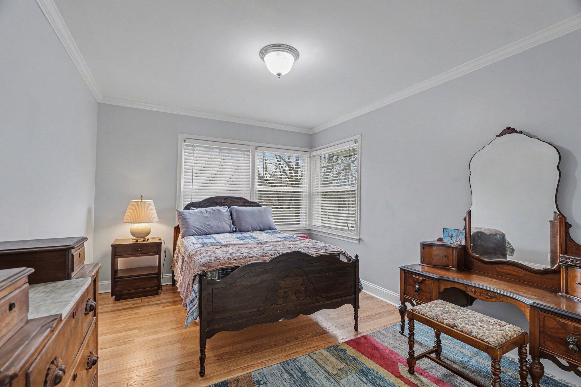 1336 Lama Road Kalamazoo, MI 49008 - Photo 16 of 29 014_file_2108