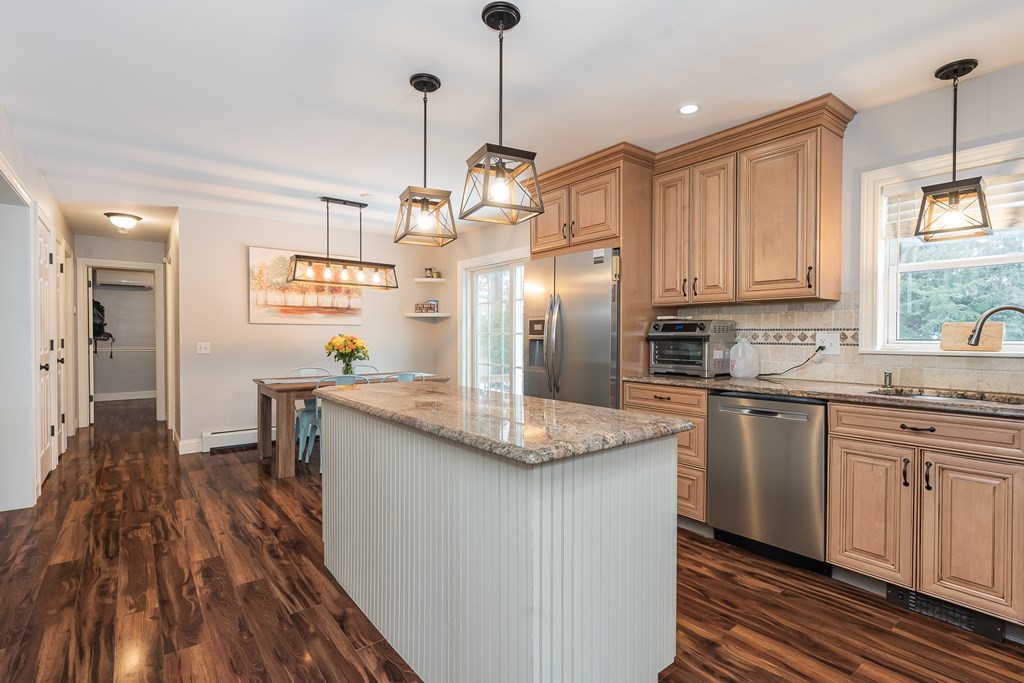 41 Morgan Street Granby, MA 01033 - Photo 18 of 40