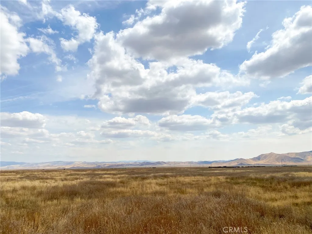 0 Burney Road Santa Margarita, CA 93453 - Photo 1 of 1 a view of an ocean and beach