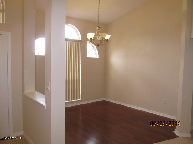 698 Sauders Road Southeast Palm Bay, FL 32909 - Photo 2 of 16 Dining room
