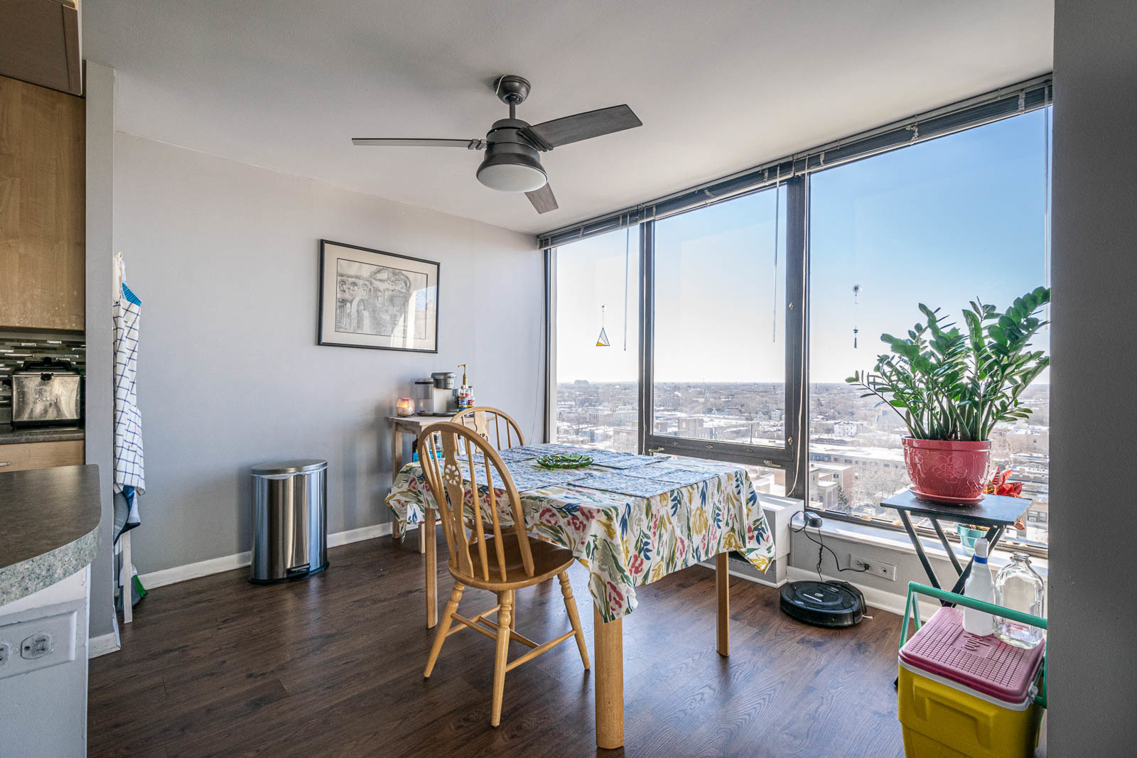 5445 North Sheridan Road, Unit 1701 Chicago, IL 60640 - Photo 3 of 11 a view of a livingroom with furniture and a ceiling fan