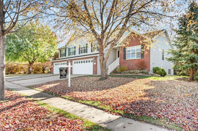 $399,900 | 102 B Maria Lane, Cottage Grove, WI 53527