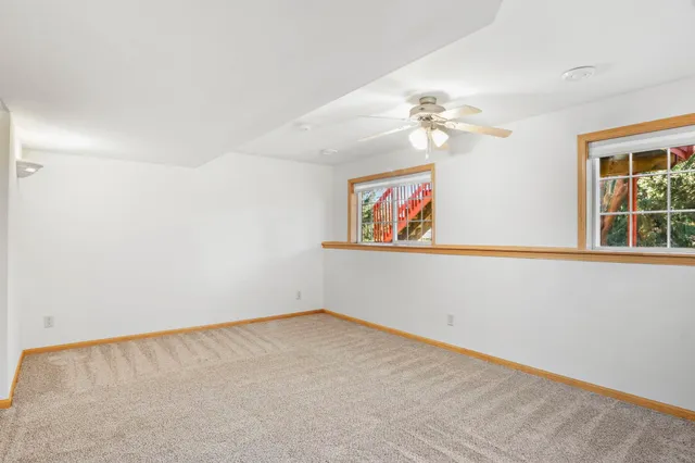 $399,900 | 102 B Maria Lane, Cottage Grove, WI 53527