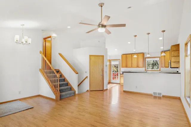 $399,900 | 102 B Maria Lane, Cottage Grove, WI 53527