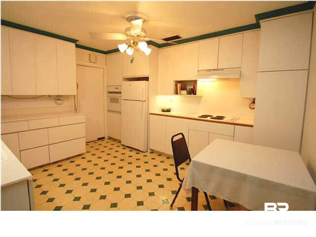 1224 Forest Dell Road Mobile, AL 36618 - Photo 15 of 23