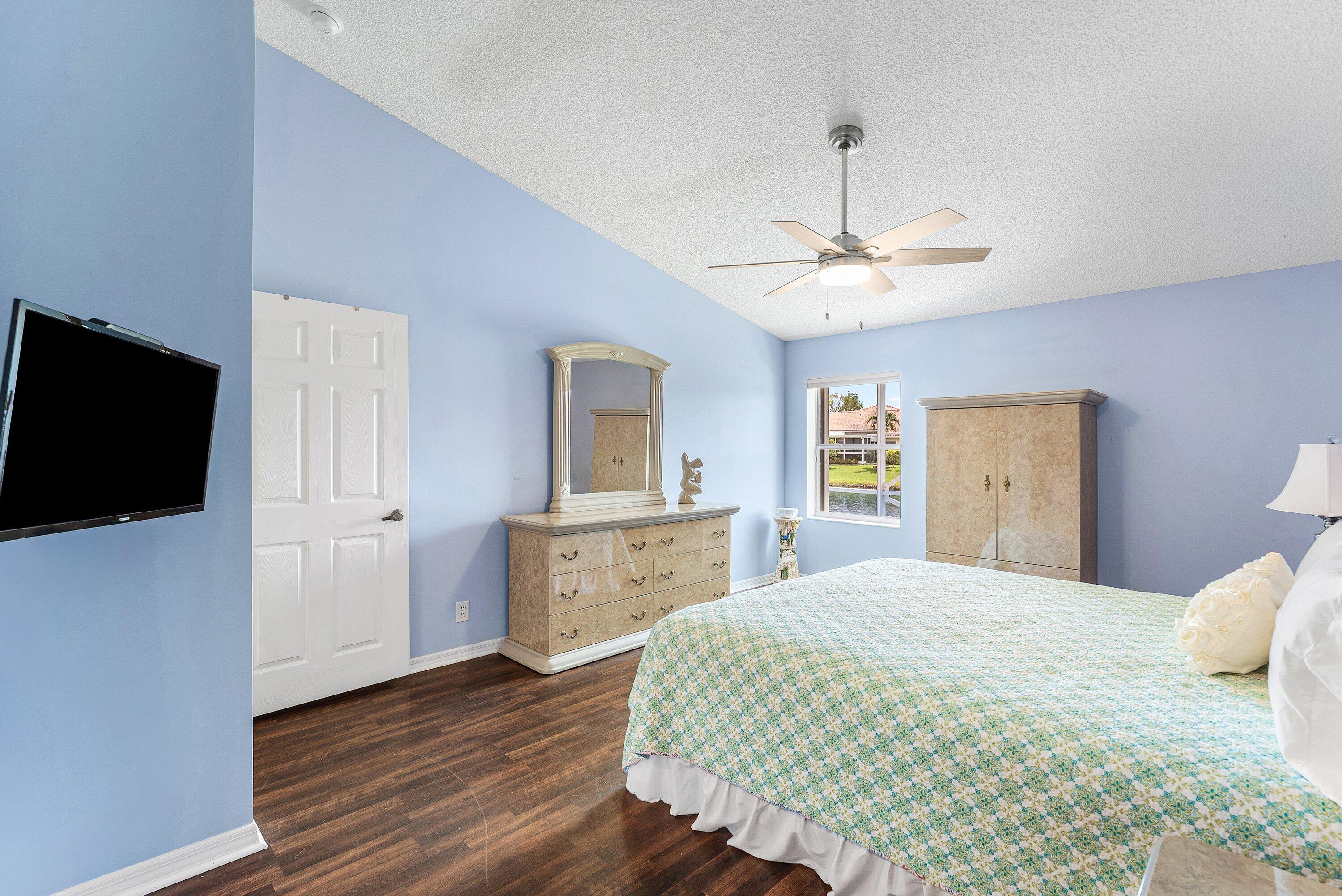 15458 Floral Club Road Delray Beach, FL 33484 - Photo 15 of 32 Primary Bedroom