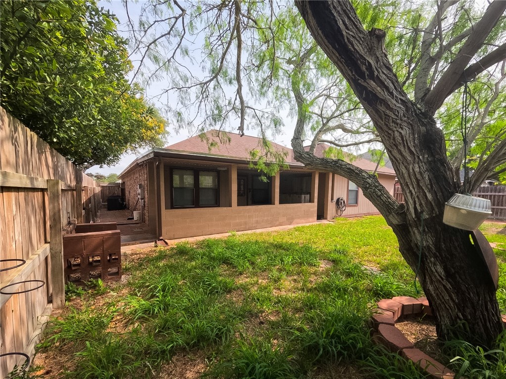 2237 Sunset Cliffs Drive Ingleside, TX 78362 - Photo 30 of 34