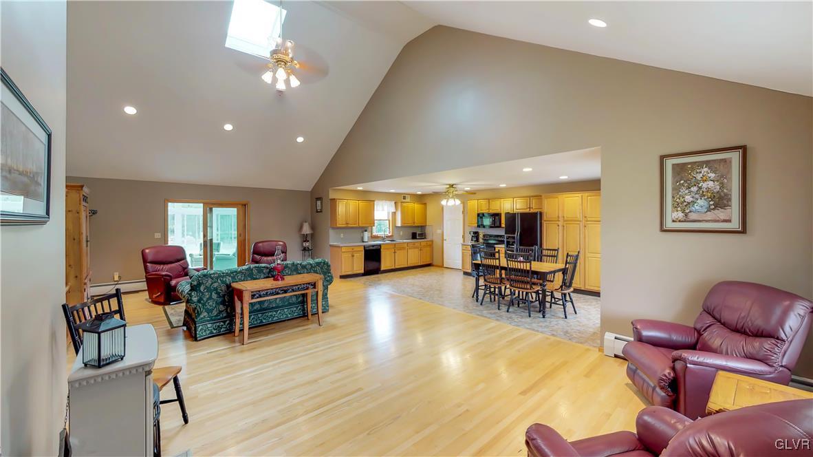 6534 Memorial Road Germansville, PA 18053 - Photo 2 of 26 Gallery Image 2