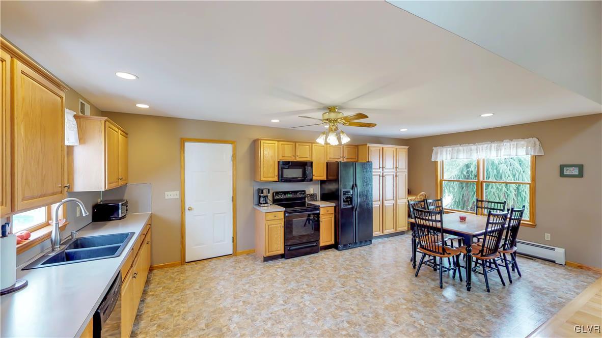 6534 Memorial Road Germansville, PA 18053 - Photo 4 of 26 Gallery Image 4