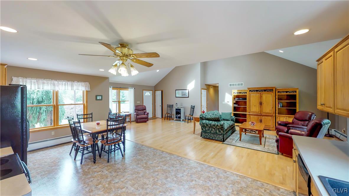6534 Memorial Road Germansville, PA 18053 - Photo 6 of 26 Gallery Image 6